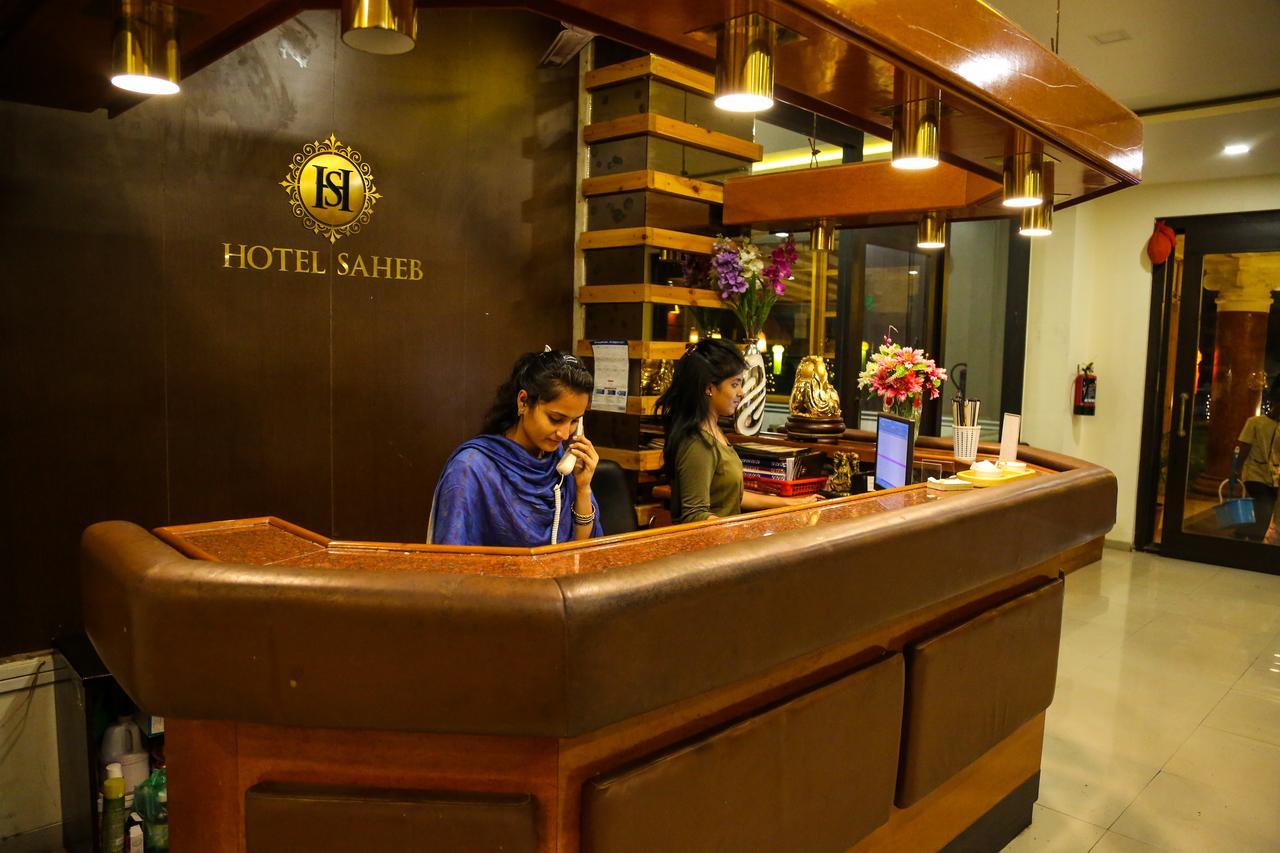 Hotel Saheb ปันเวล ภายนอก รูปภาพ